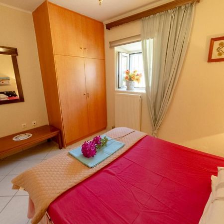 Krasa 2Bedroom Apartment Agios Matthaios  Ngoại thất bức ảnh