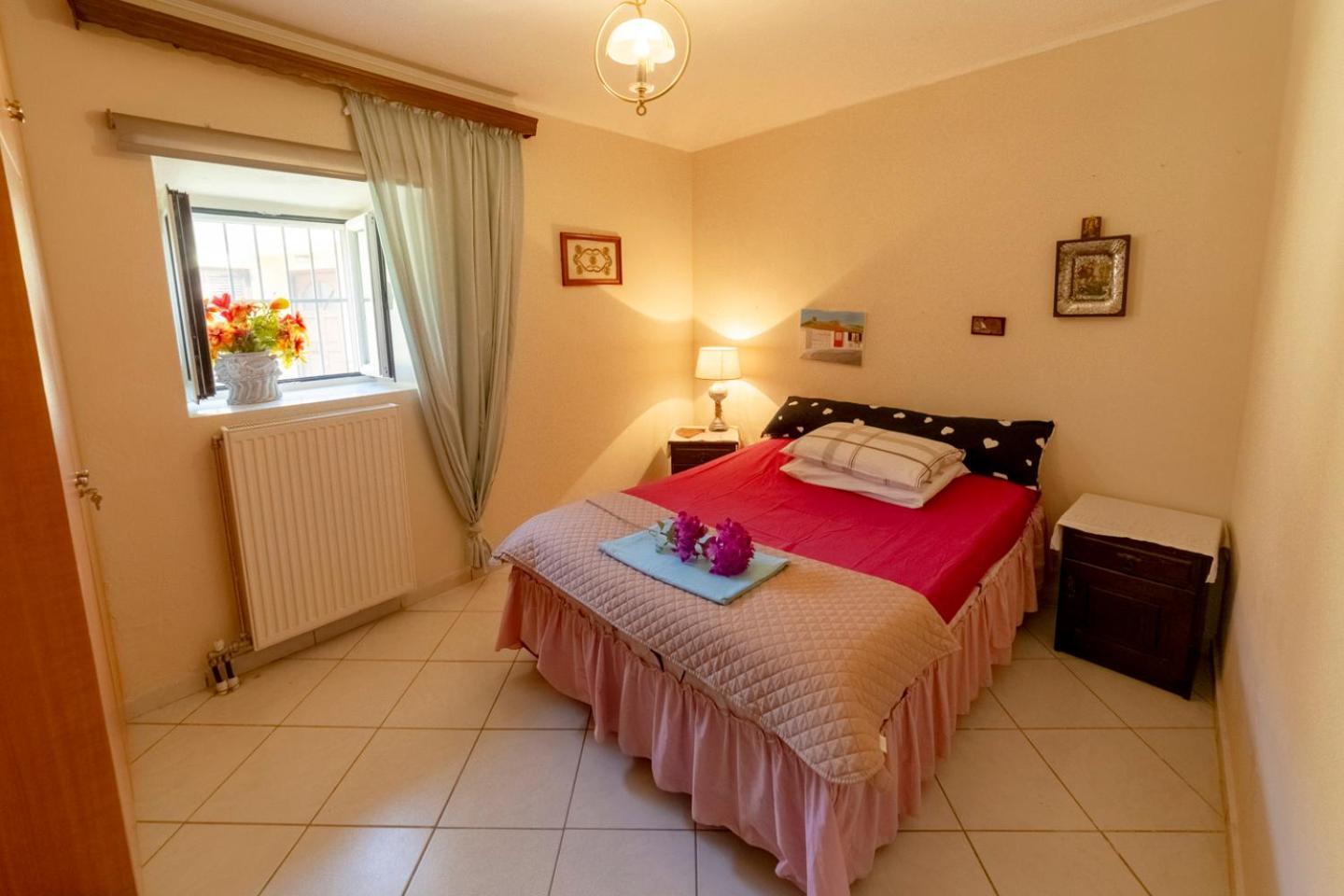 Krasa 2Bedroom Apartment Agios Matthaios  Ngoại thất bức ảnh