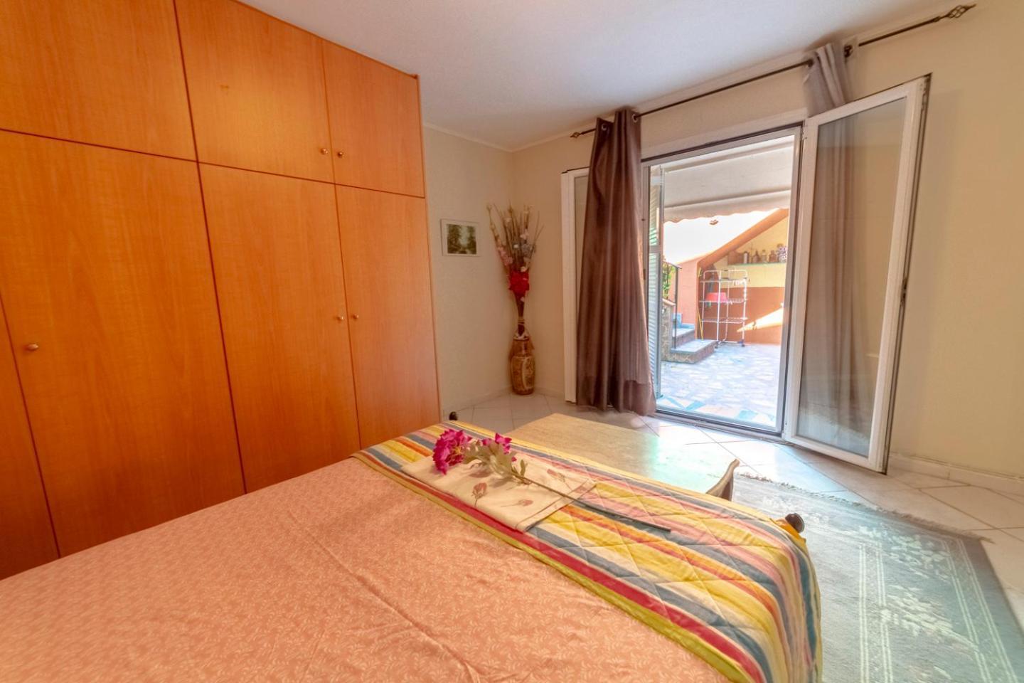 Krasa 2Bedroom Apartment Agios Matthaios  Ngoại thất bức ảnh